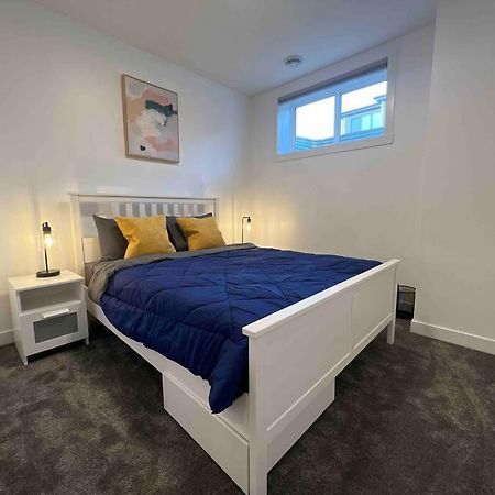 Newly Built 2 Bedroom Suite With Free Parking - Close To Banff National Park, Calgary YYC Exterior foto